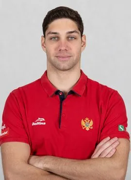 Aleksa Ukropina Crna Gora 270x370 1