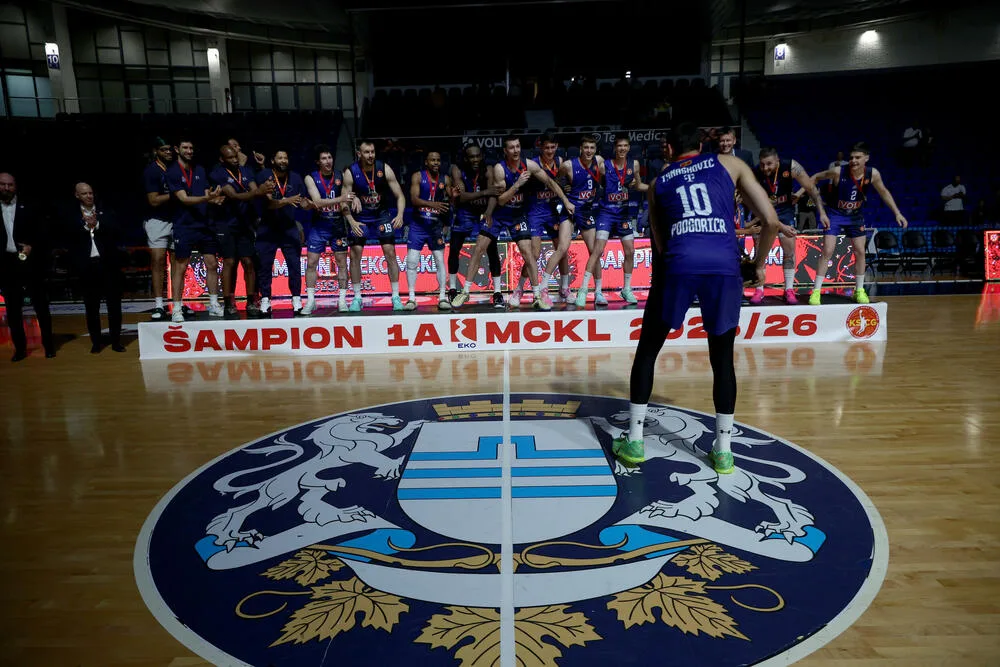 Buducnost opet na tronu Buducnost Voli