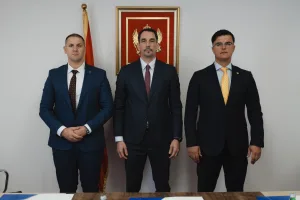 Državno tužilaštvo, MUP i Uprava policije uspostavili jedinstven okvir za informisanje javnosti 2 Državno tužilaštvo, MUP i Uprava policije uspostavili jedinstven okvir za informisanje javnosti