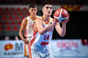 Luka Malović na NBA kampu u Trevizu