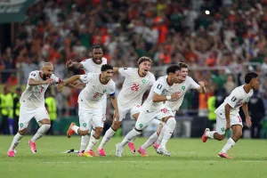 Morocco eliminated the Netherlands after penalties and scheduled a duel with Canada.