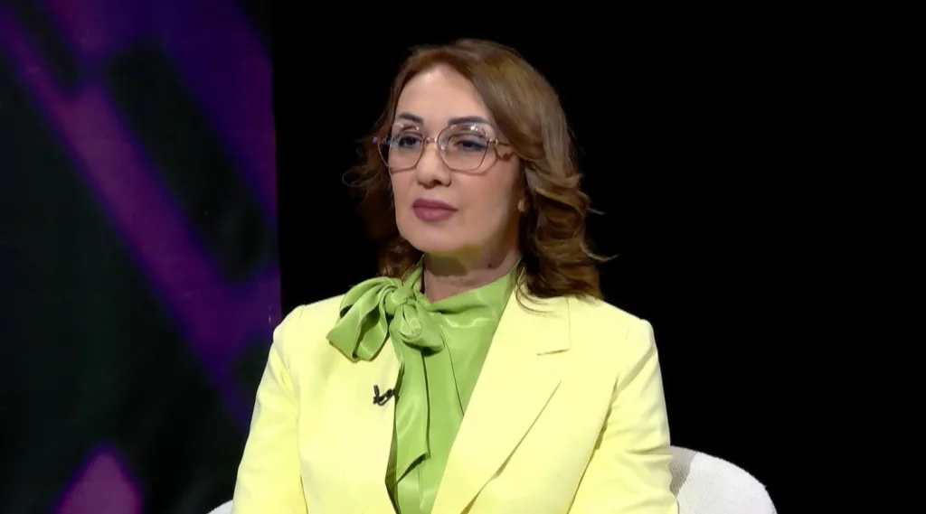 Rondović: Postali smo otuđeno potrošačko društvo, robovi društvenih mreža, rijalitija i reklama 1 Milica Rondovic poslanica foto tvpg
