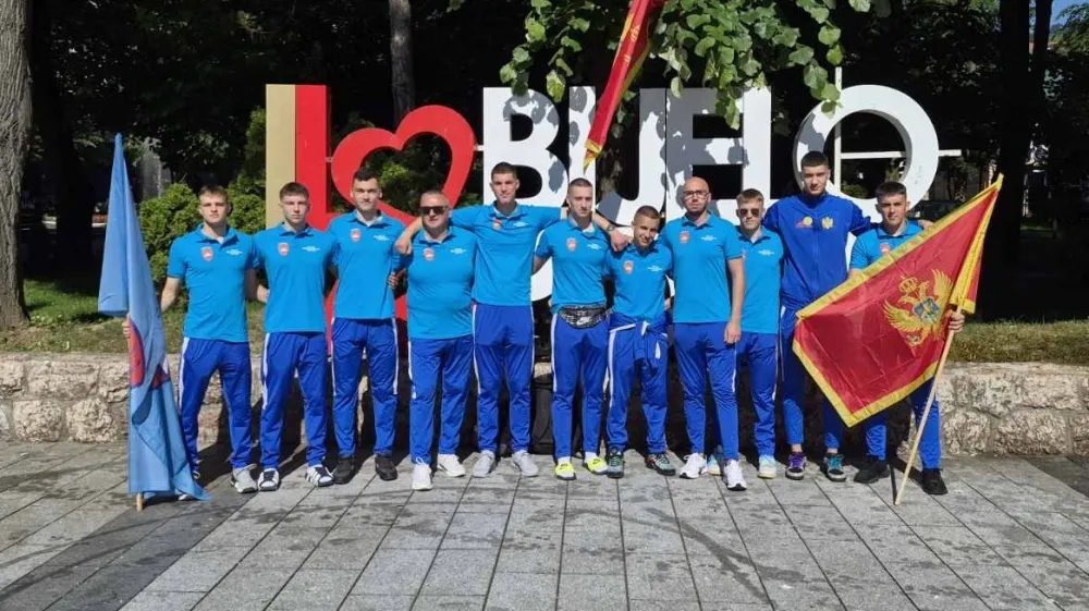 Crnogorske školske ekipe na EP u basketu i SP u košarci