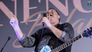 Opština Bar: Neno Belan nastavio muzički hepening u Baru; Ljetnja scena u znaku rok muzike 