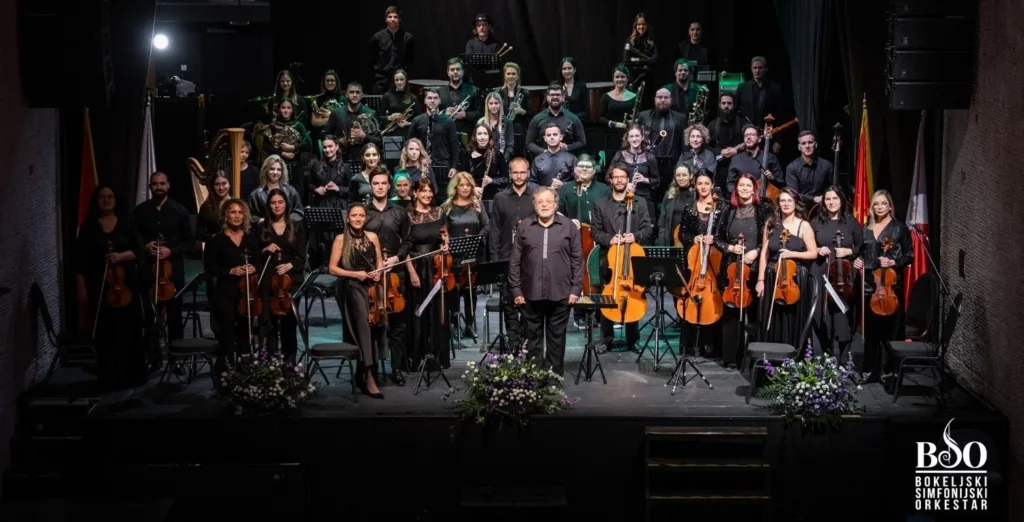 Pergolezijeva opera „Služavka gospodarica“ u izvođenju ansambla Bokeljskog simfonijskog orkestra 1 Pergolezijeva opera „Služavka gospodarica“ u izvođenju ansambla Bokeljskog simfonijskog orkestra