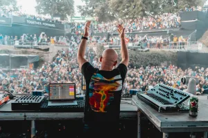 Čovjek techno-orkestar premijerno u Crnoj Gori: Stephan Bodzin donosi svoj live nastup