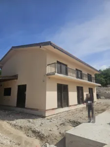 Krivične prijave protiv Kovačevića i Samardžića zbog nelegalne gradnje na Grahovcu 3 Krivične prijave protiv Kovačevića i Samardžića zbog nelegalne gradnje na Grahovcu