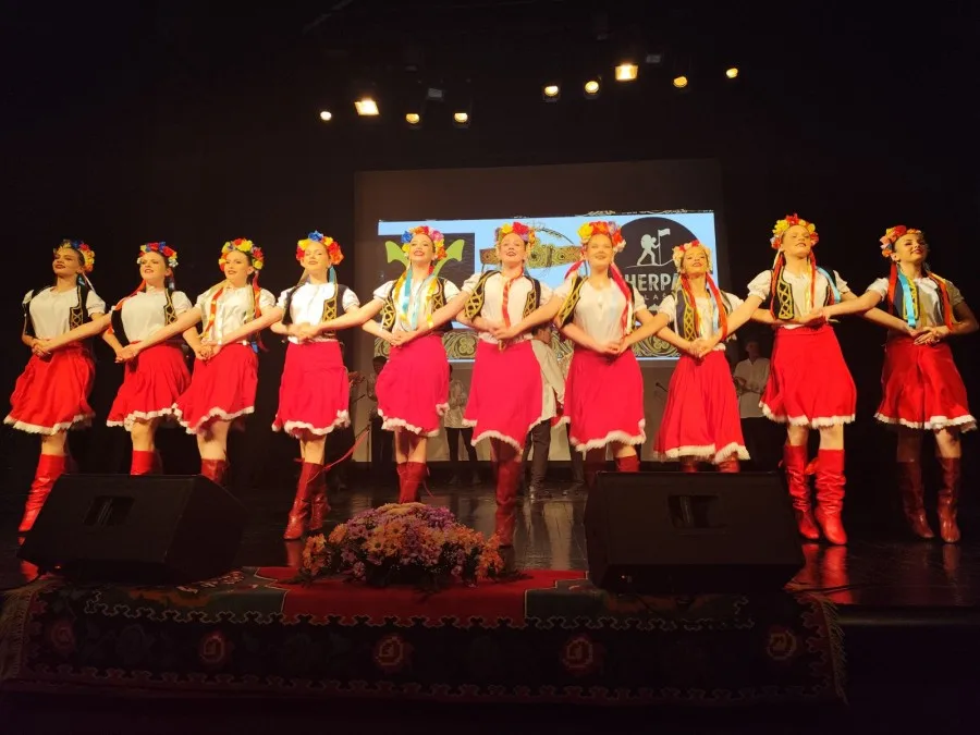 Više od 1.300 folkloraša u Mojkovcu: “ Zlatni ćemer“, spojio tradiciju, prijateljstvo i kulturu regiona