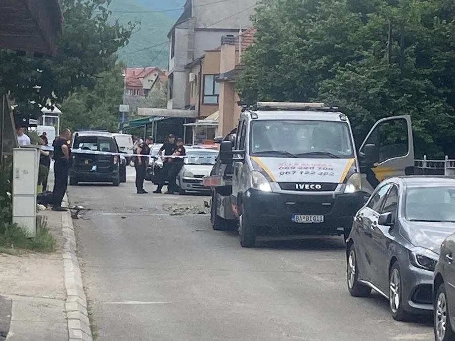 Eksplozivna naprava aktivirana ispod automobila u Beranama, policija traga za počiniocima 10 Eksplozivna naprava aktivirana ispod automobila u Beranama, policija traga za počiniocima
