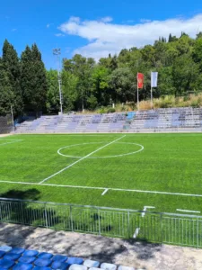 Završena zamjena vještačke trave na Stadionu malih sportova