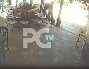 (VIDEO) Pogledajte tuču mladića u centru Podgorice, policija ispituje slučaj