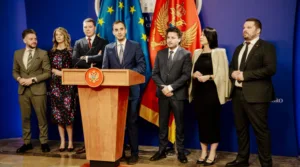 Podgorička URA: Dok vlast obmanjuje građane, Velje brdo mora čekati analize još 14 mjeseci 2 Podgorička URA: Dok vlast obmanjuje građane, Velje brdo mora čekati analize još 14 mjeseci