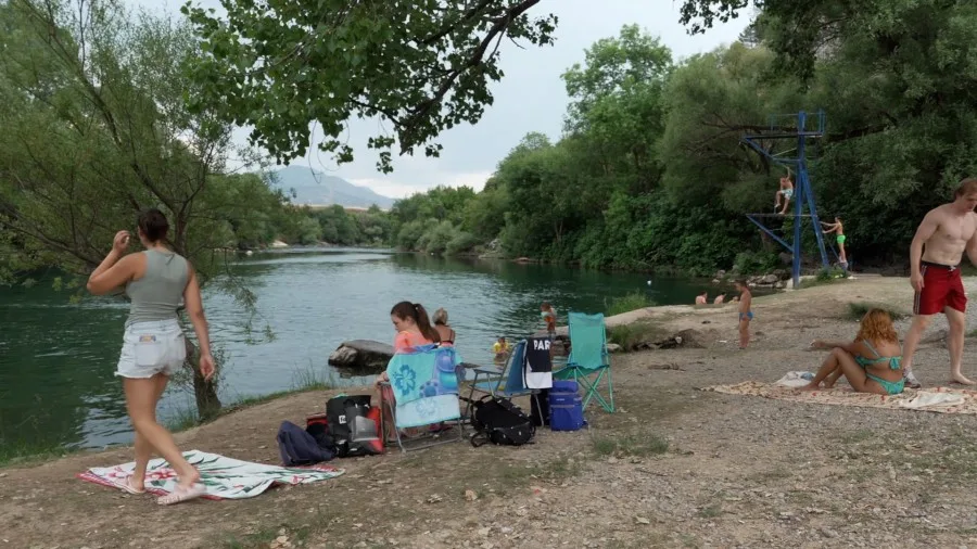 Podgoričke plaže bijeg od vrućine: Od Skalina do Rogama, osvježenje bez odlaska na more za lokalce, ali i turiste