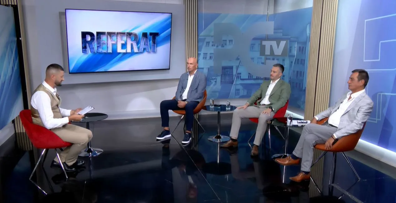 Grubač: Dogovor partija oko ustavnih promjena nije politička zrelost; Hodžić: Kroz članstvo u EU ćemo riješiti i identitetska pitanja