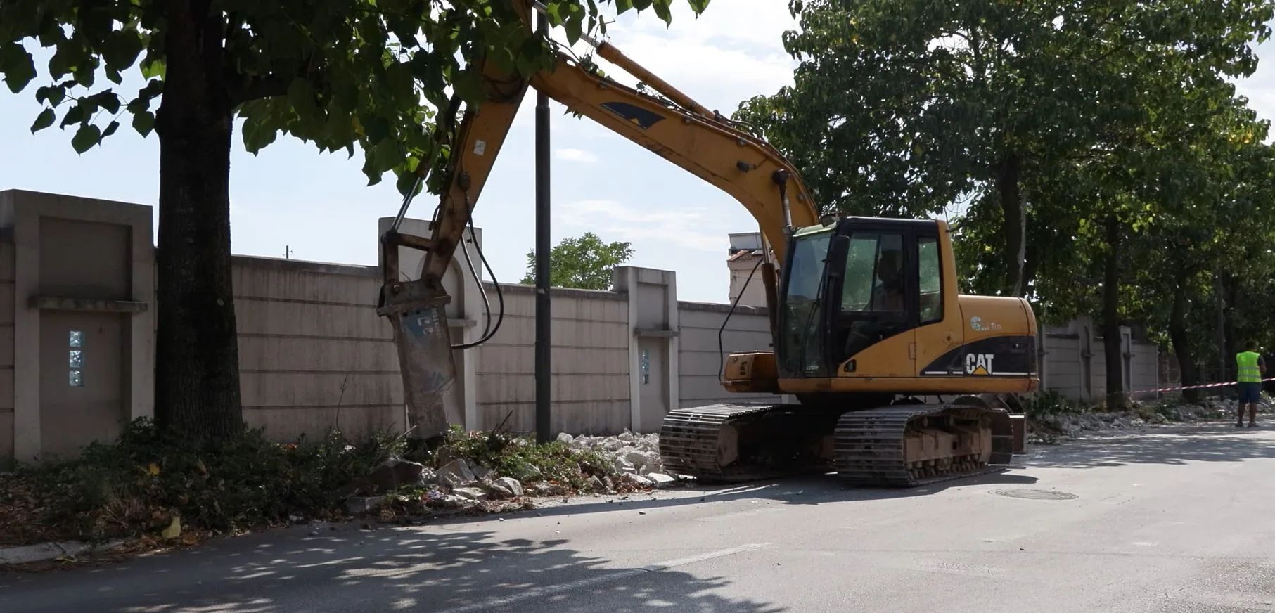 (VIDEO) Zečević: Sanacija Ulice 8. marta će se realizovati fazno, završetak radova u avgustu